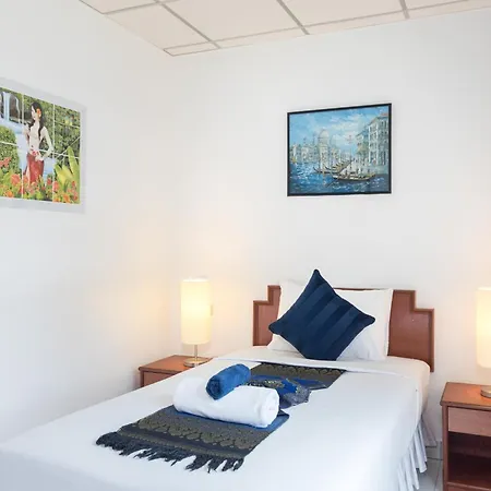 Bevans Place Karon-3