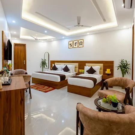 Hotel De Clark Luxury Airport Hotel Near Delhi Igi Airport T3 With Free Wifi & 24X7 Check-In-2