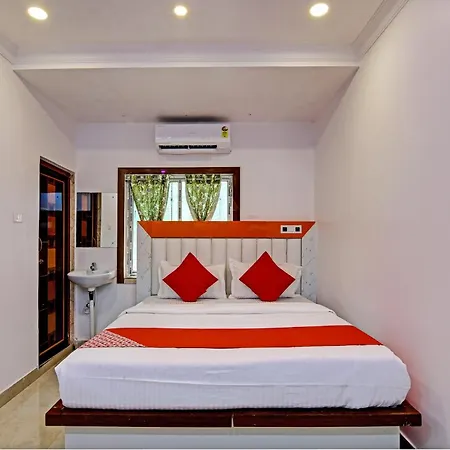 Hotel O Golden Palace-3