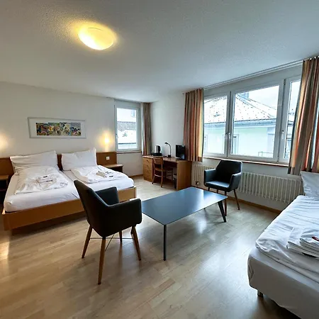 Hotel Rebstock Meiringen-3