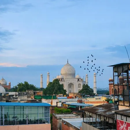 The Vacation Villa Agra A Boutique Hotel Near Taj Mahal-2