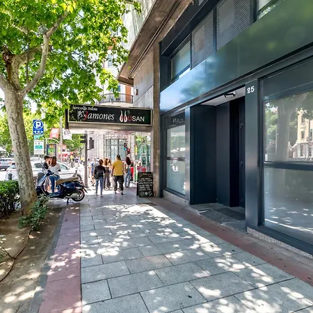 Ayz Princesa-Auto Check-In Property-2
