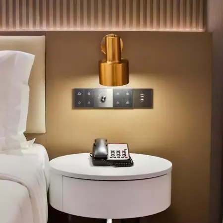 Crystal Hotel Shanghai The Bund Jinling East Road-2