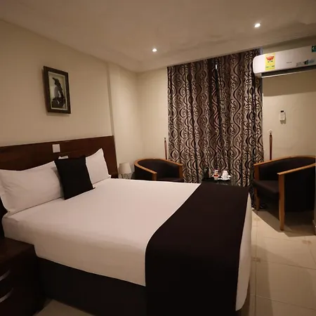 Airport West Hotel-2