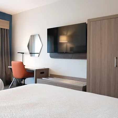 Holiday Inn Express & Suites Murfreesboro West By Ihg-2
