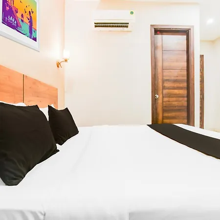 Townhouse Grand Fortune-3