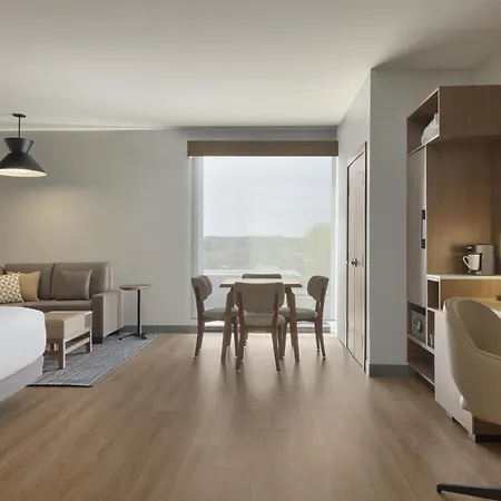 Hyatt Place Windsor-2