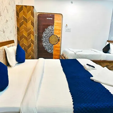 Hotel The Pushpraj-3