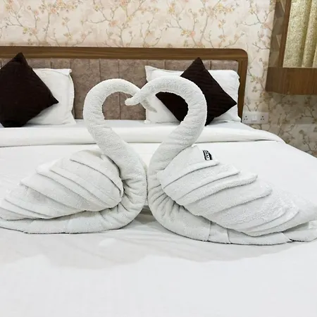 Hotel The Pushpraj-3