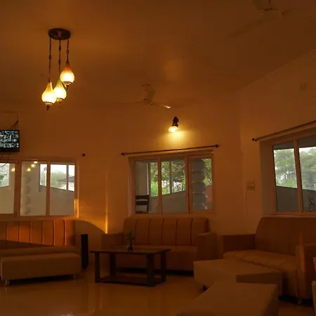 Hotel Shree Krishna Jungle Resort-3
