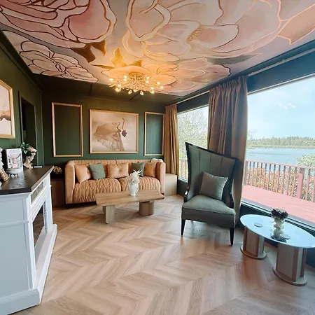 The Florentine Waterfront Hotel-2