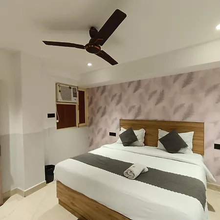 Hotel Star City Near Delhi Airport-2