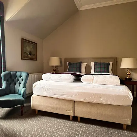 Kilfinan Hotel-3