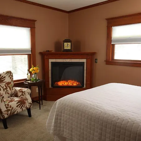 Inn Of Saugatuck-3