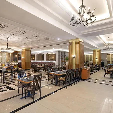 ARTOTEL Suites Aquila - Bandung-2