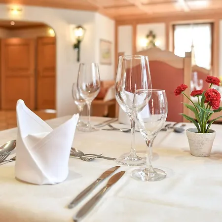 Hotel Gasthof Süßer Grund-2