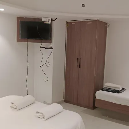 Hotel Aishwarya-2