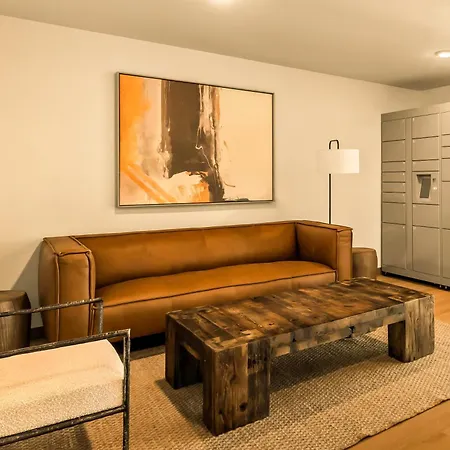 Livaway Suites Seattle- Renton-2