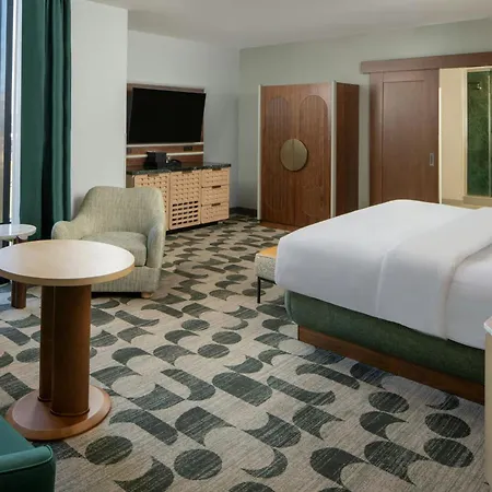 Trilogy Hotel Huntsville, Autograph Collection-3