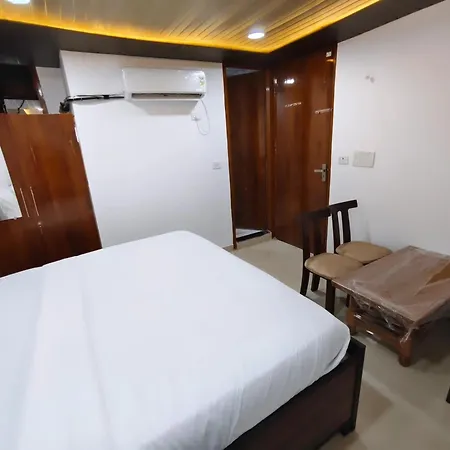 Fabhotel Yatri Inn-3