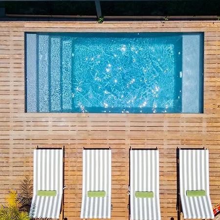Alma Surf Lodge-2