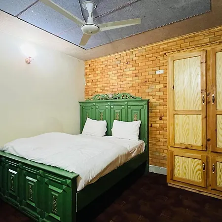Velvet Pine Hotel-2