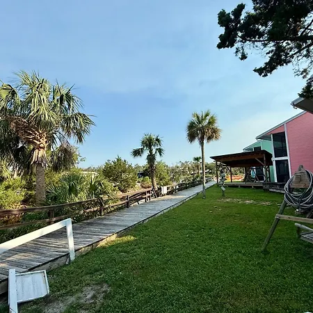 Fiddler'S Restaurant And Resort-2