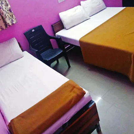 Hotel Royal Comfort-3