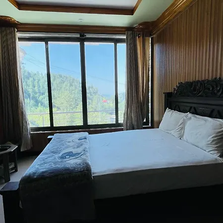Velvet Pine Hotel-3
