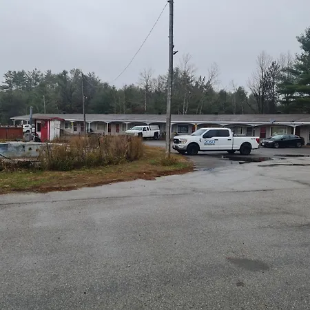 Skyways Motel-3