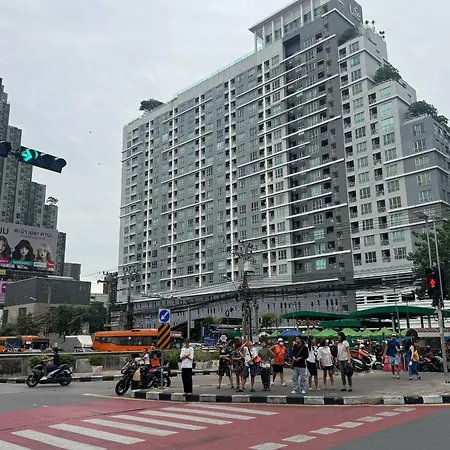 Luck Hotel Huai Khwang Mrt Ratchada-2