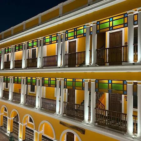 Hotel Grand Palais-2