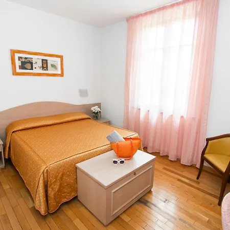 Hotel La Colonna-3