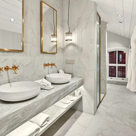 Arbor Hotel - Signature Collection-2