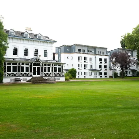 Villas At Park Campus-2
