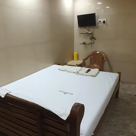 Hotel Mtc Guest House-3