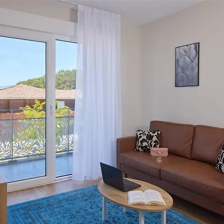 Quality Suites Saint-Paul-lès-Dax-3