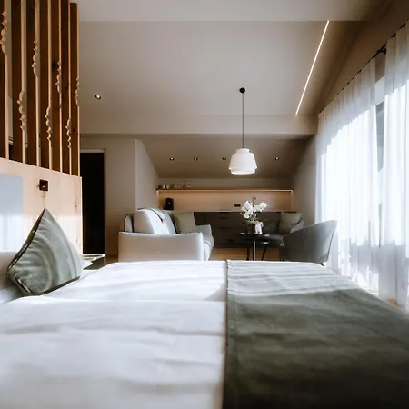 Stricker Aparthotel-2