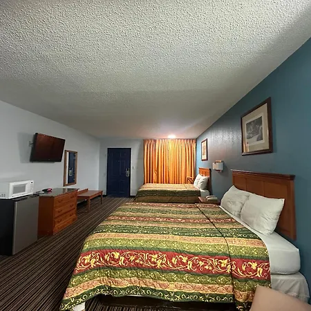 Executive Inn-3