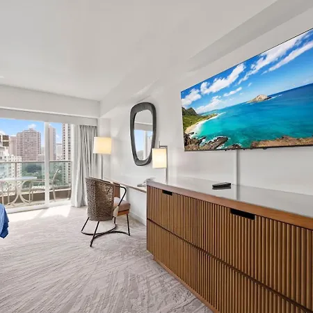 Ala Moana Hotel _ Ocean View With Balcony-2
