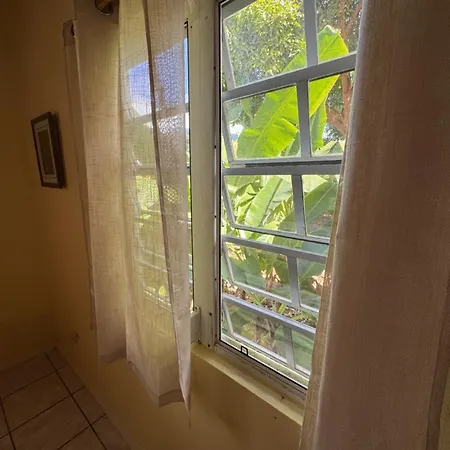 Cotton Heights Guest House-2