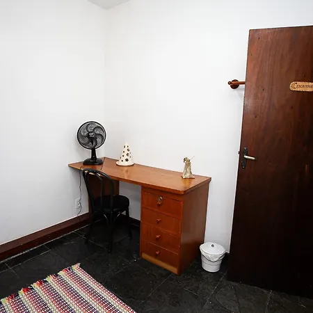 Espaco Sideral - Quartos Com Ar-Condicionado, 5Min Estadio Maracana, 8Min Uerj, Shopping, 12Min Metro, Wi-Fi 300Mbp, Ampla Area Comum Com Cozinha - Pratico E Confortavel-2