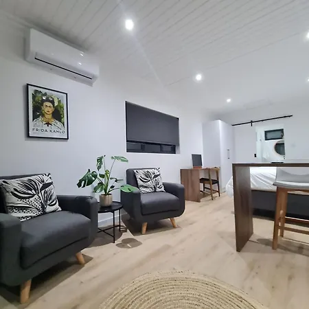 Zonnekus Guesthouse-2