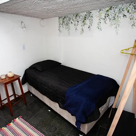 Espaco Sideral - Quartos Com Ar-Condicionado, 5Min Estadio Maracana, 8Min Uerj, Shopping, 12Min Metro, Wi-Fi 300Mbp, Ampla Area Comum Com Cozinha - Pratico E Confortavel-3