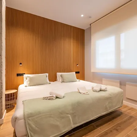White Tree Rooms And Apartments-3