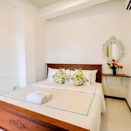 Sea Breeze Guest House Negombo Beach & Airport-2