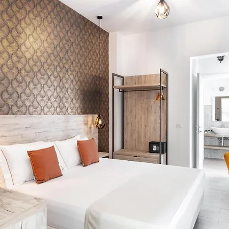 Lungomare Rooms-2