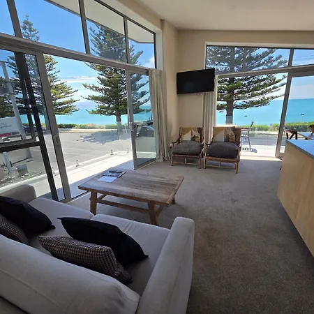 Kaikoura Waterfront Apartments-3
