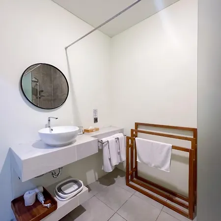 Leafy Home Canggu - 5 Mins Walk To Echo Beach-2