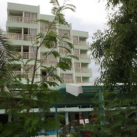 Flamingo Hotel-2